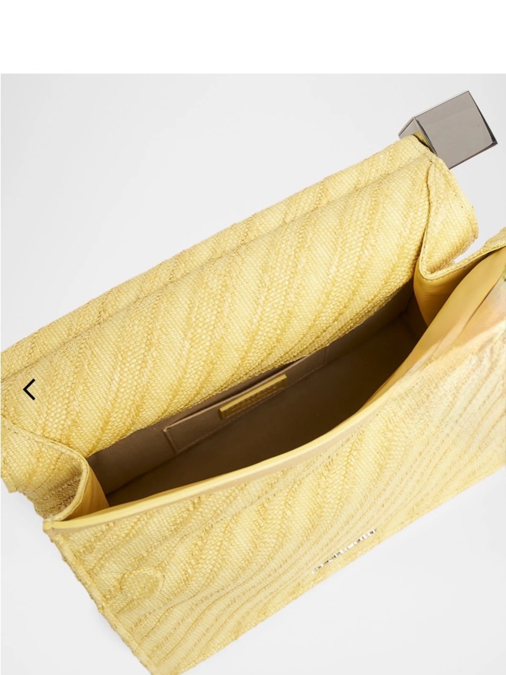 Jacquemus
La Pochette Rond Carre Rolled Clutch Bag - Picture 4 of 6